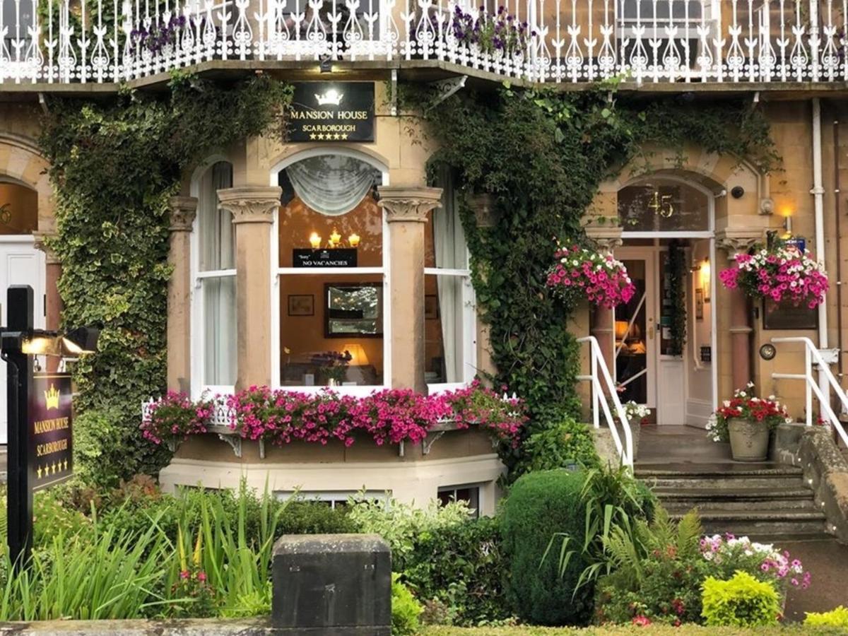 Hotel Mansion House à Scarborough Extérieur photo The hotel in 2012